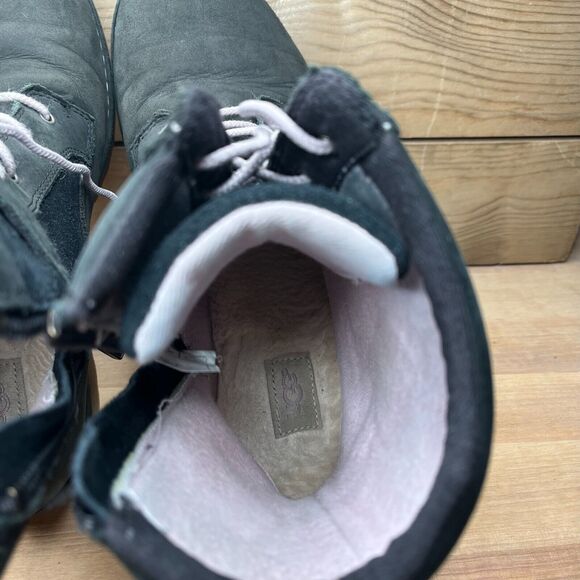 Womens UGG KOREN Black Leather Buckle Boots Size 6 - Picture 13 of 15